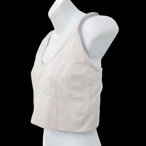 3/$20 Y2K Plain White Crop Top Size: XL - Picture 2 of 5